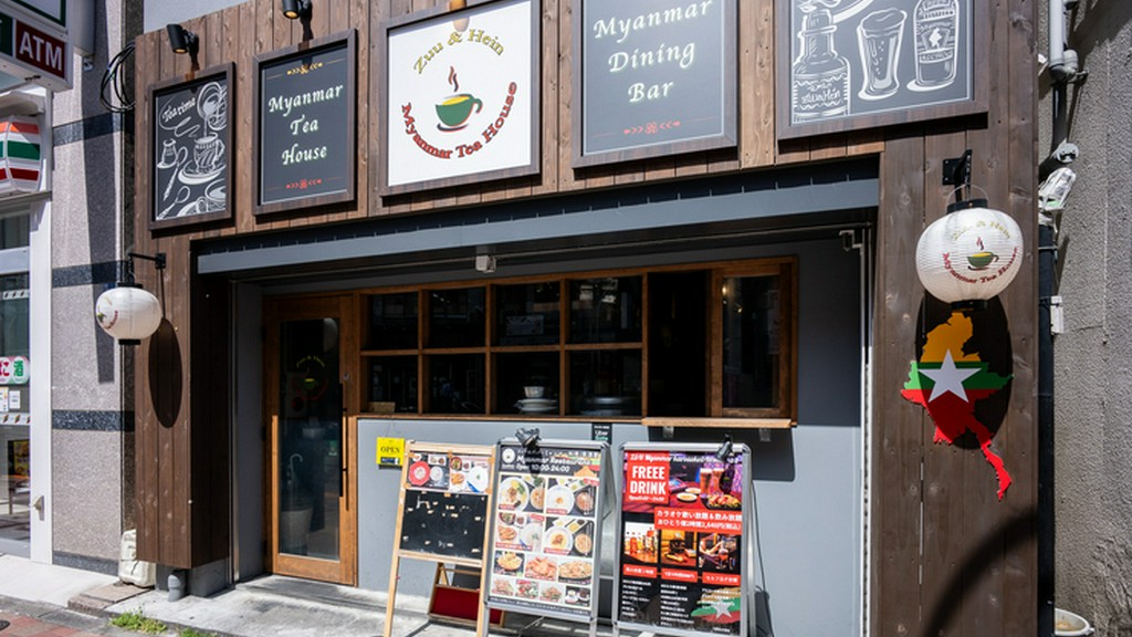 高田馬場駅徒歩4分。お一人様も気軽に楽しめるお店