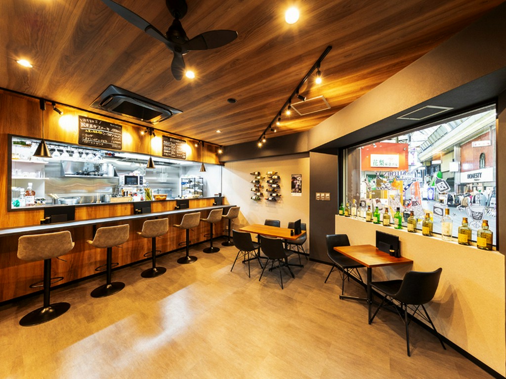 駅から近くアクセス便利で、ホスピタリティも高く保つ