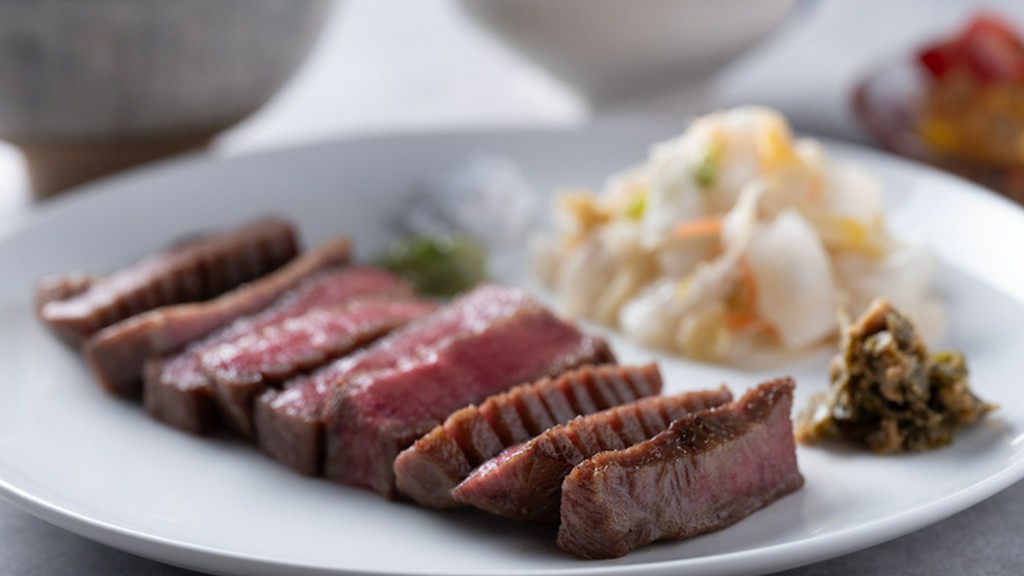 満足度の高い逸品！贅を尽くしたこだわりの『芯中たん定食』