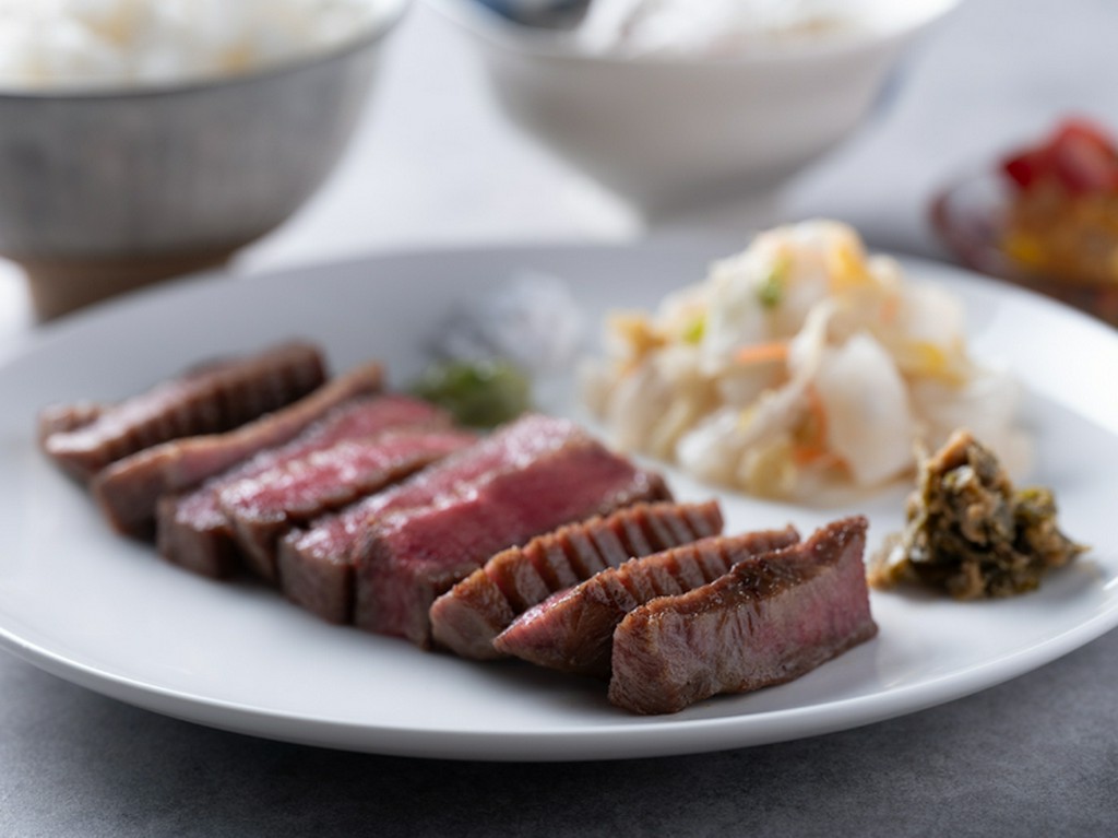 満足度の高い逸品！贅を尽くしたこだわりの『芯中たん定食』