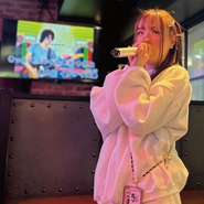 30分500円でカラオケ&ダーツ&飲み放題が楽しめる