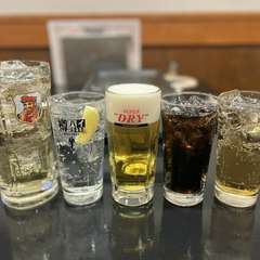 おいしいお肉を囲んで乾杯。お酒も各種厳選