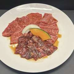 盛り合わせやドリンクも充実。女子会にも最適