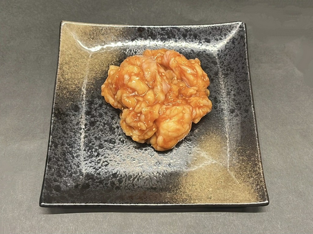 上質な脂とクセになる食感。希少ホルモン『上てっちゃん』