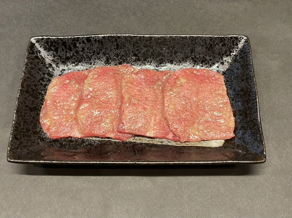 人気部位をこだわりのスタイルで『上タン』