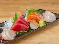 定食1800円　単品1500円