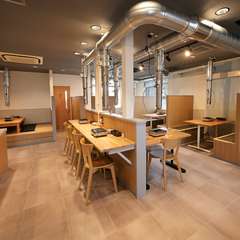 仲間との思い出を彩る、こだわりの上質焼肉とオシャレな店内