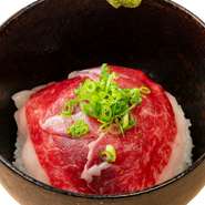 鹿児島黒毛和牛を贅沢にのせた特別なお茶漬け。