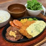 ※写真はココカラステーキ100gとチキン南蛮です♪

・100g　980円
・200g　1,650円
・300g　2,480円
・1ポンド　3,980円