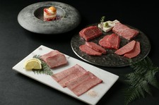 鹿児島黒牛をとふんだんに使用した､Premiumなコース｡