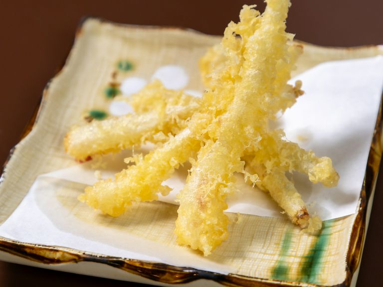 人気No.1の沖縄の味覚『島らっきょうの天ぷら』