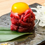 じっくり煮込んで、ほろりとやわらか。

