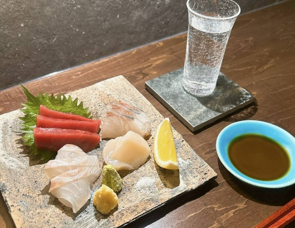 旬をシンプルに味わう『造　盛り合わせ』