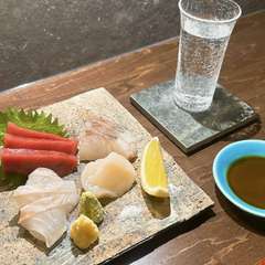 旬をシンプルに味わう『造　盛り合わせ』