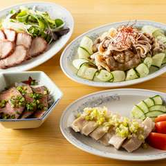 一つ一つ丁寧に手づくりされた自慢の料理がずらり！