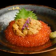 函館から直送の無添加塩水うにと厳選イクラを味わえる贅沢な一品です。
（時期や入荷状況により、ご提供できない場合があります。）