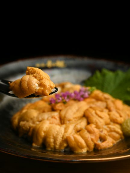 独特のクリーミーさと濃厚な味わいがある、2種のうにを使い分け