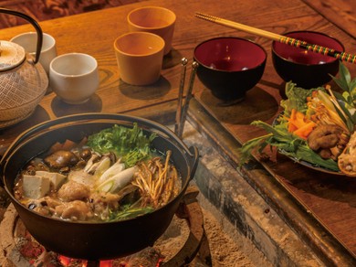 囲炉裏を使用した串焼き