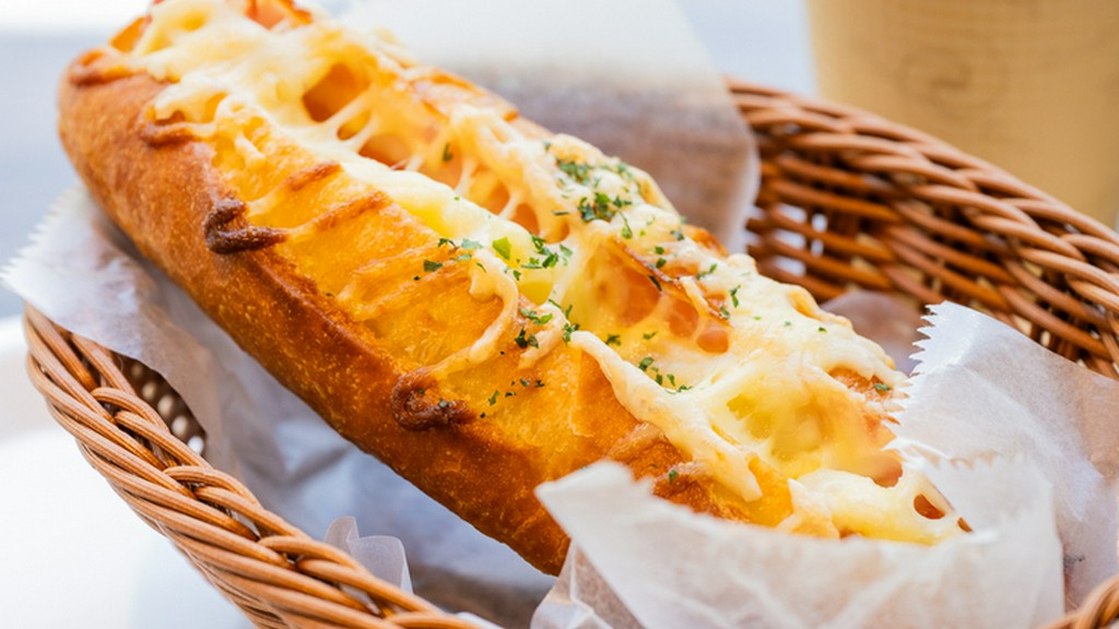 飽きの来ないおいしさ『ベーコンポテトドッグ』