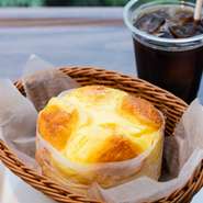 チーズの豊かな香りと、立体感のあるフォルムが印象的なオススメパンです。