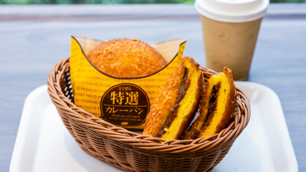 カリカリカレーパン