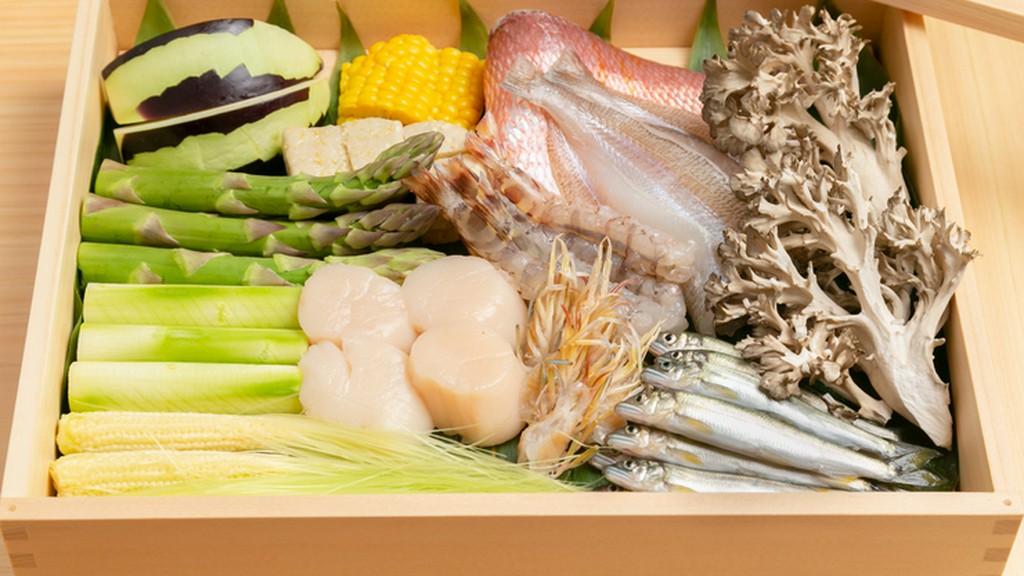  店主厳選の旬の食材。さまざまな角度から旬を食す