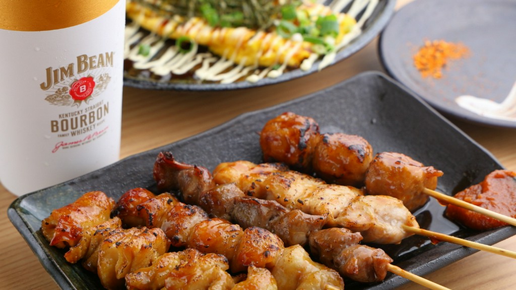 歯ごたえ抜群、一本一本丁寧に仕込む『焼き鳥、串焼き』