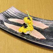 ＜絶品です！＞うにの磯の香りと牛肉の甘みの絶品なハーモニー。贅沢な味わいです。