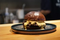 100g / ￥1,800
200g / ￥2,800