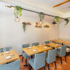 寛ぎの空間で2人で楽しむ、おいしいイタリアン＆ワイン