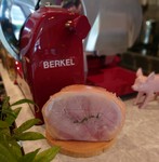 イタリア産黒豚トリュフと蒸し上げる香り高い逸品