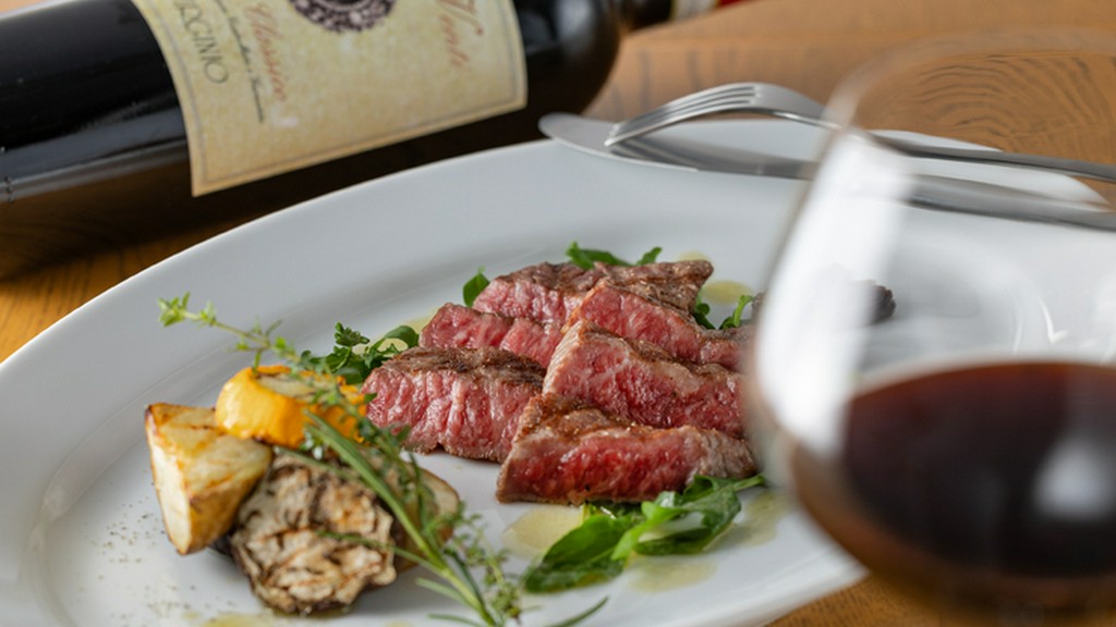 やわらかな肉の旨みたっぷり『熊本県産 あか牛 ビステッカ（ステーキ）』 200g