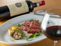 あか牛の炭火焼きなどが楽しめるお得なパーティーコース
※8名様～飲み放題＋2000円～お付けできます。