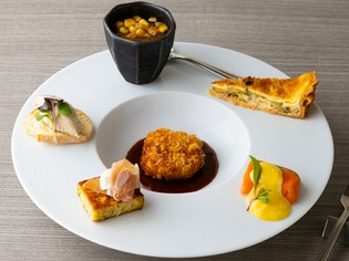 洋食・フレンチの技を一口サイズで楽しむ『アミューズ6品』