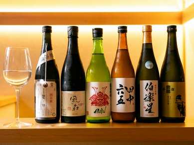 料理に華を添える、秀逸なセレクトの日本酒