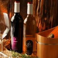 料理に寄り添う、上質なワインとの出合いも楽しみの一つ