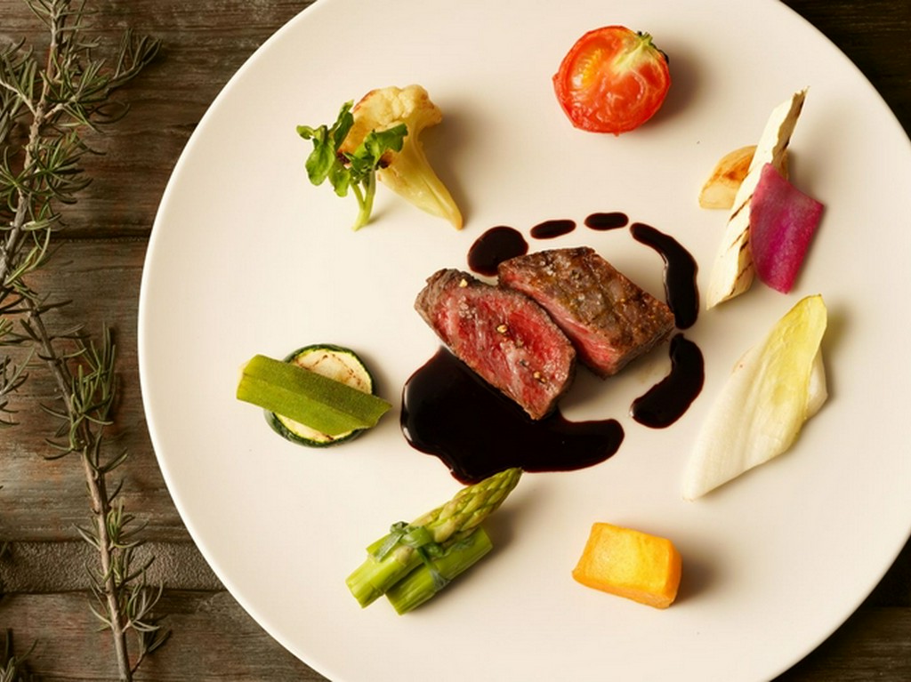 旬の野菜がお肉を鮮やかに引き立てる『若狭牛』