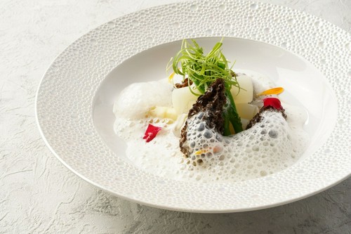 モリーユ茸のファルシ