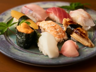市場から届く旬の素材。一口で実感させる素材の魅力