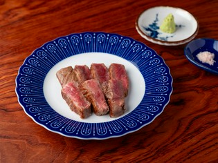 和牛通も絶賛！極上肉を少量から堪能できる『飛騨牛ステーキ』