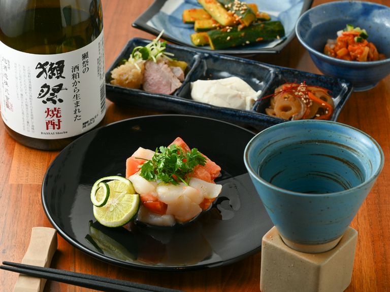 日本酒・焼酎・ウイスキー・ワイン…。料理に合わせて選び抜かれたお酒各種