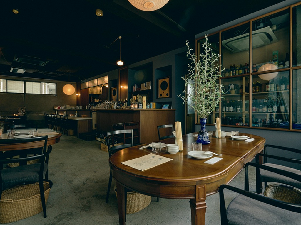 さまざまなシチュエーションで利用可能。優しい雰囲気の店内