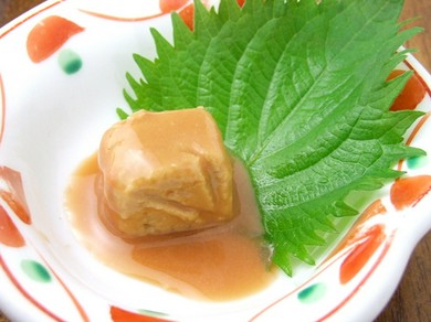 ＜沖縄の珍味＞豆腐よう