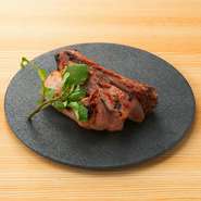 お肉の中までしっかりと漬かった一品です。