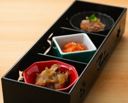 料理長厳選の珍味の盛り合わせ。アテにピッタリです。