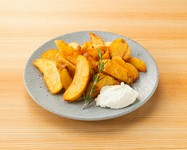 トリュフソルトをかけた大人な味わい。
クリームチーズと共にお召し上がりください。