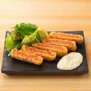 国産サーモンのレアカツ　わさびタルタル