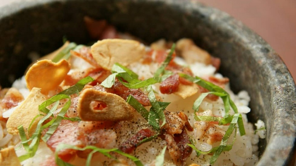 コースの〆としても提供される【松阪牛焼肉M】の人気メニュー『Mのガーリックライス』