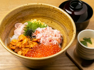 北海道産の良質な海の幸は、いずれも自慢の逸品