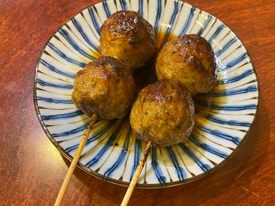 肩肘張らずに楽しく食事とお酒を楽しめる店